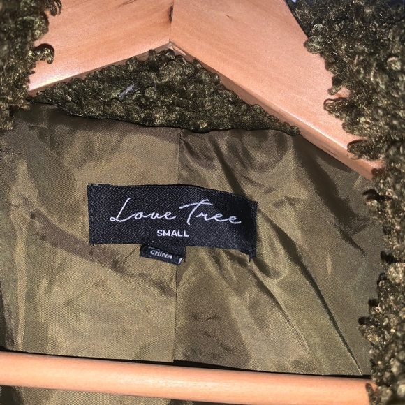 Cute fuzzy bomber jacket. Olive green - Picture 3 of 5